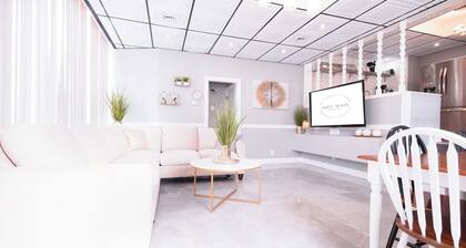 Unique 4BR 3 Bath House minutes from the falls