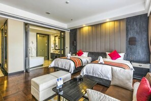 Unclassified image, 4 of 133, button - Regao Hot Spring Hotel (Fushun)