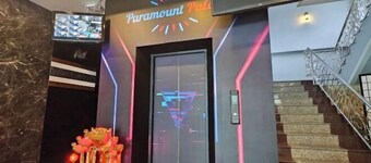 Paramount Palace Hotel Dannok