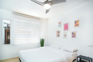 2 bedrooms, iron/ironing board, bed sheets - MESTRAL APARTMENT (Peníscola)