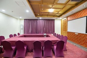 Unclassified image, 3 of 40, button - Maigode Hotel (Henan People's Hall Yanzhuang Metro Station) (Zhengzhou)