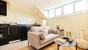 Living area - The Peckam Gem - Serene 1bdr Flat (London)