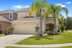 Exterior - Last Minute Disney Getaway! Luxury Villa with Private Pool. Book Now! #65541 (Orlando)