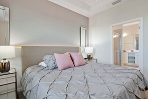 2 多间卧室、熨斗/熨衣板、WiFi、床单