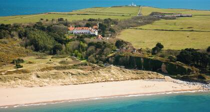 Sea Salt, Tenby - Four Bedroom Cottage, Sleeps 8
