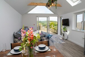 Interior - The Nook, Aberporth - Two Bedroom Cottage, Sleeps 4 (Aberporth)