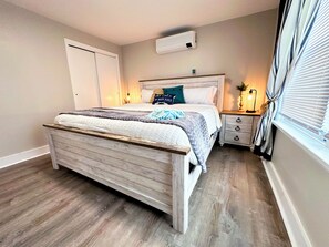 2 室のベッドルーム、インターネット、ベッドシーツ