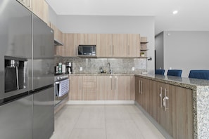 Presidential Chalet | Private kitchen