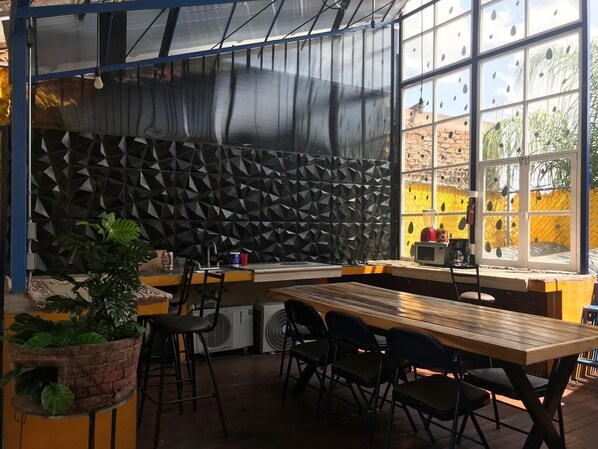 Family House, Multiple Bedrooms, Kitchen, Garden View | Private kitchen - GDL Home Ideal for Groups & Families (Guadalajara)