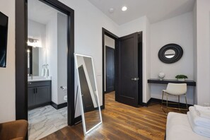 4 chambres, bureau, fer et planche à repasser, Wi-Fi