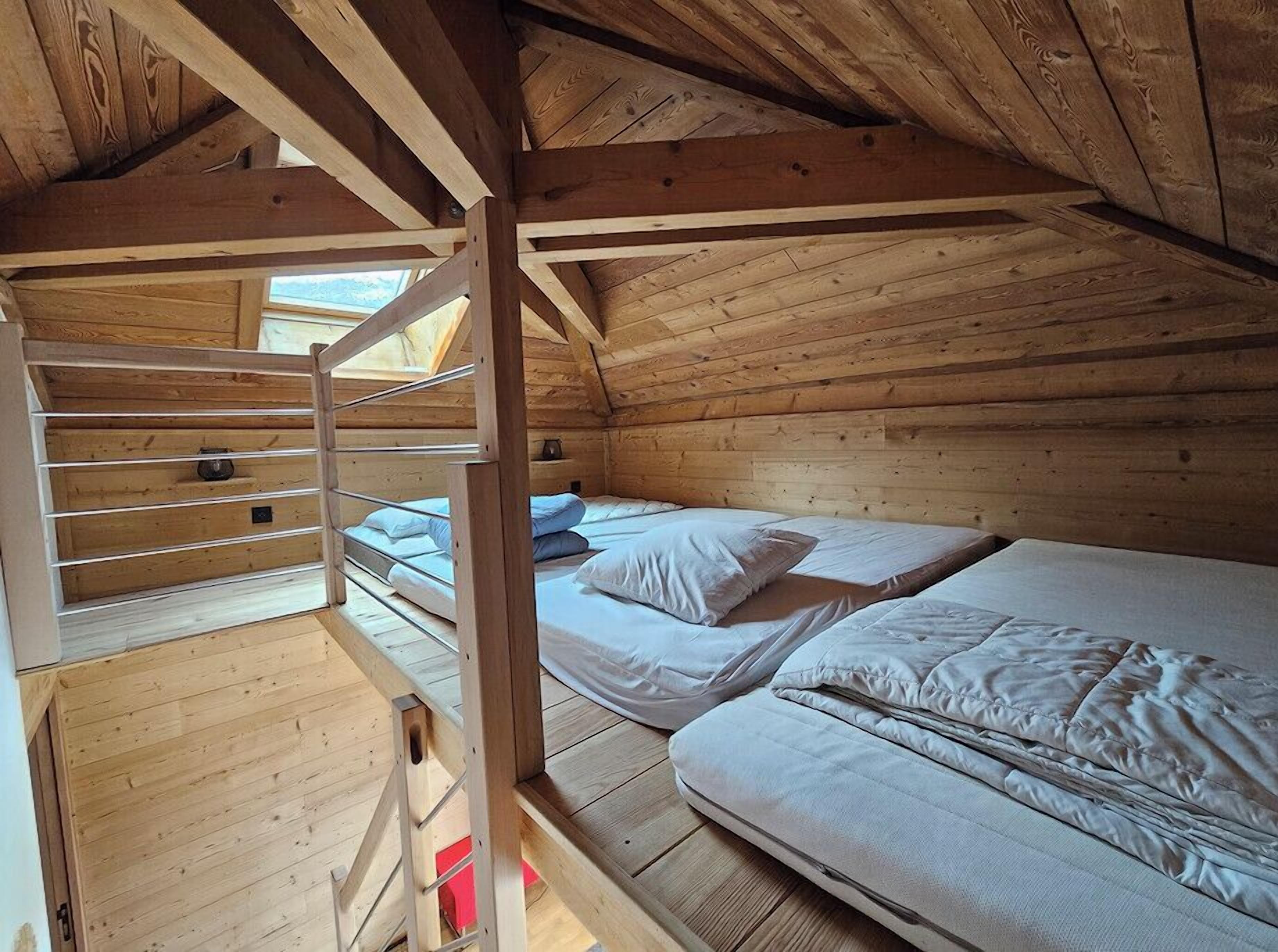 3 bedrooms, iron/ironing board, WiFi