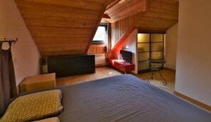 3 bedrooms, iron/ironing board, WiFi