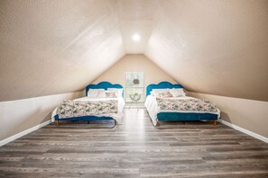 5 bedrooms, iron/ironing board, travel cot, free WiFi