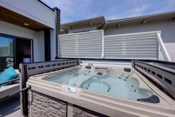 Bain à remous extérieur