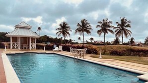 Udendørs pool