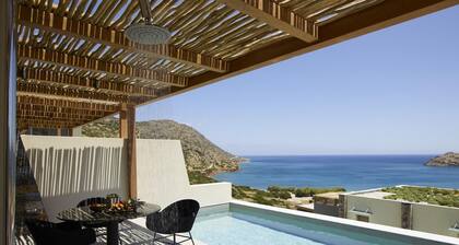 Cayo Exclusive Resort and Spa