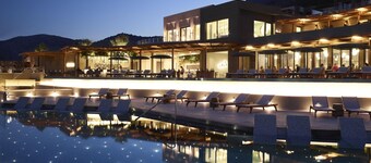 Cayo Exclusive Resort and Spa