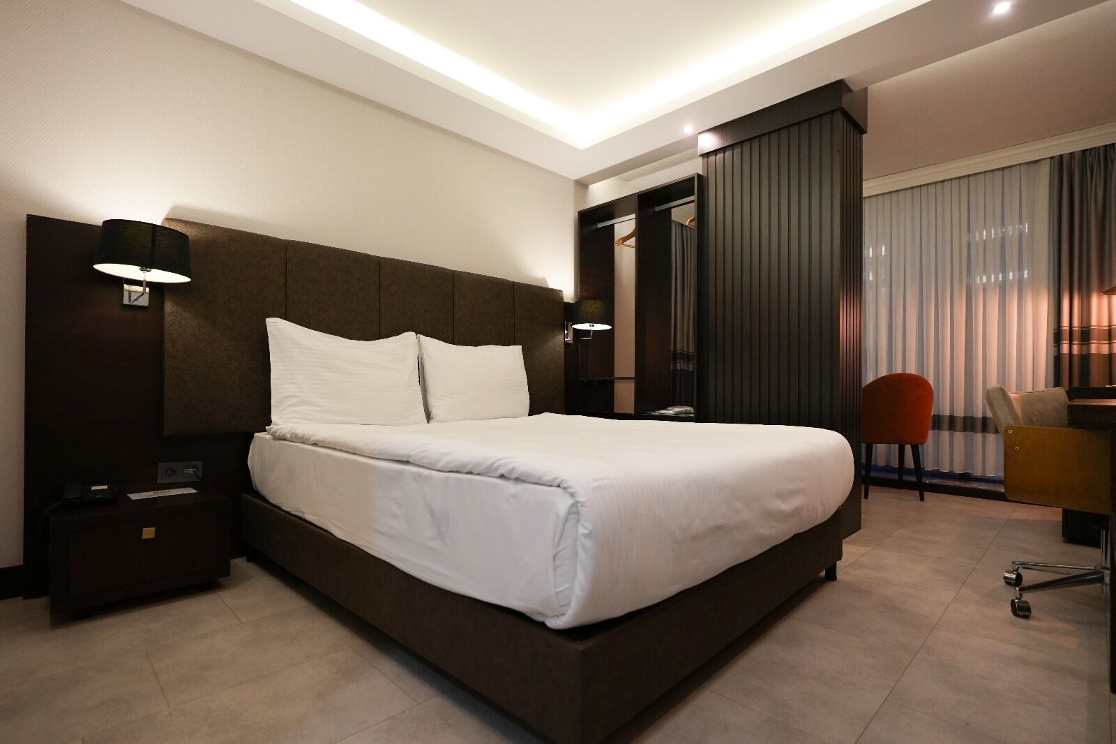 Standard Room | In-room safe, free WiFi