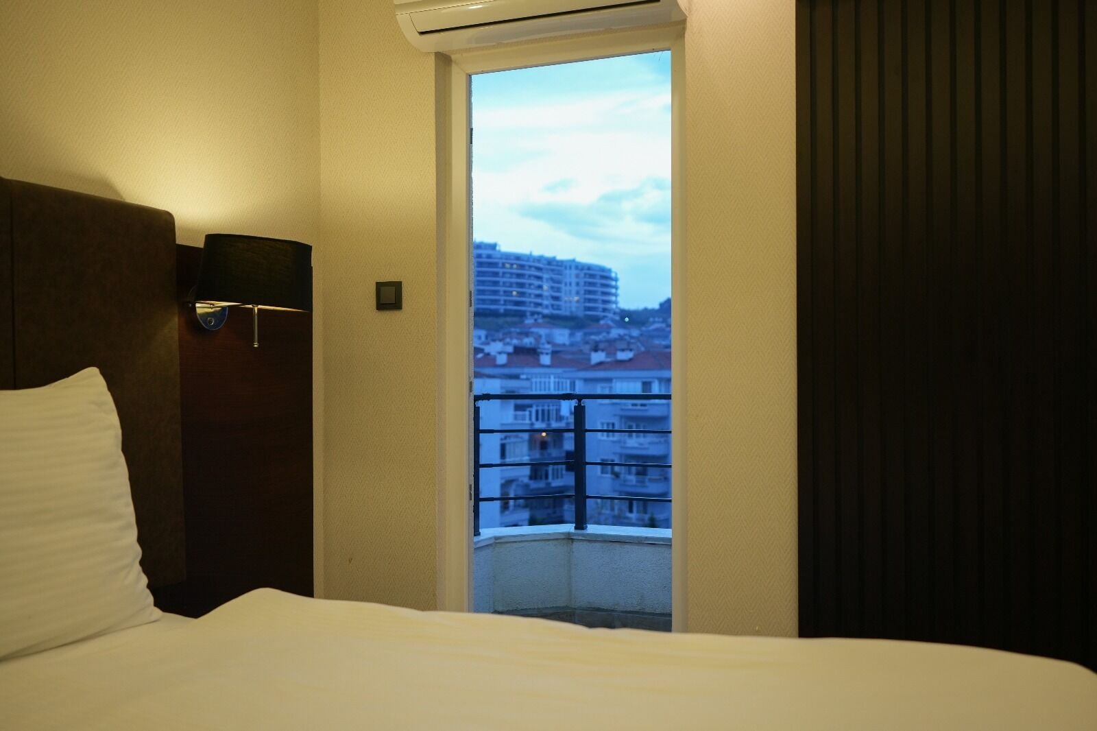 Standard Room | In-room safe, free WiFi