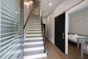 Interior - Violet Vogue - Rooftop Patio - Skee-ball Game (Nashville)