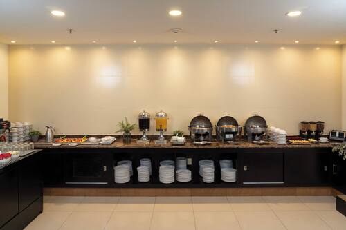 Desayuno continental todos los días (con cargo)