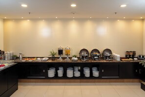Daily continental breakfast (MXN 200 per person) - Garden Park San Luis Potosí (San Luis Potosi)