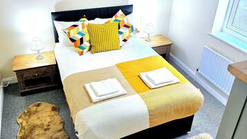 2 sovrum, strykjärn/strykbräda, gratis wi-fi och sängkläder