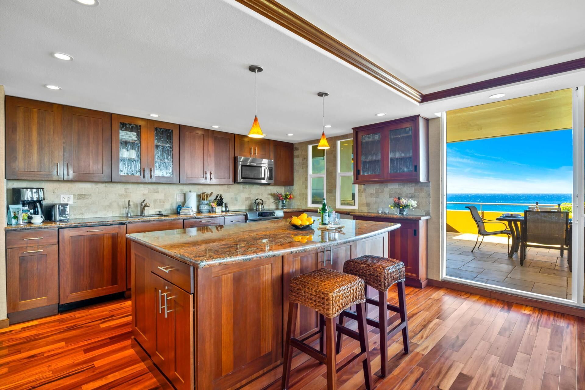Villa, 2 Bedrooms (Penthouse, Ocean View, (MKV-A606)) | Private kitchen