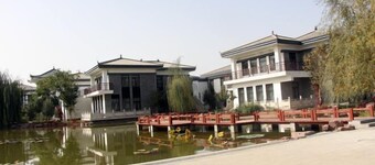 Baicheng Guesthouse