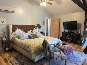 3 bedrooms, free WiFi, bed sheets