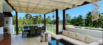 Cozy 3 Bedroom Penthouse in Playa Bonita