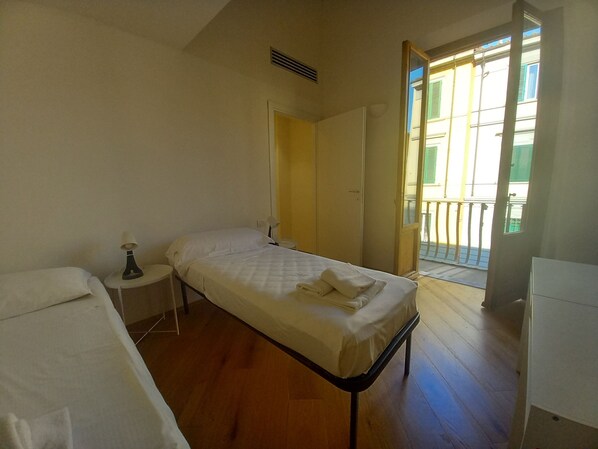 2 عدّة غرف نوم