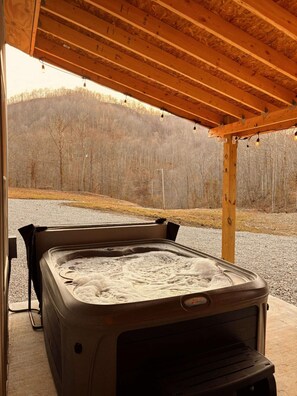 مغطس سبا خارجي