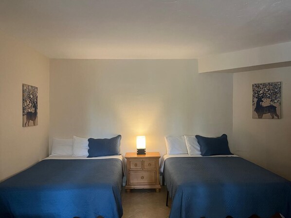 2 bedrooms, iron/ironing board, WiFi, bed sheets