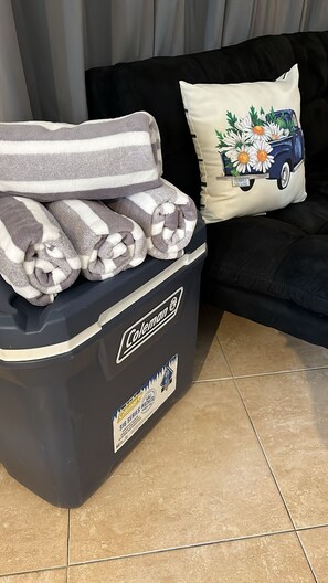 Miscellaneous - Relaxed And Spacious Studio 2343
(Hallandale Beach)