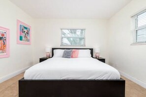 2 bedrooms, iron/ironing board, WiFi, bed sheets