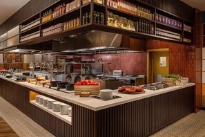 Dining - TOP TOURXiangtu·Wanyu (Tianzi Wharf, Beijing Road, Guangzhou) (Guangzhou)