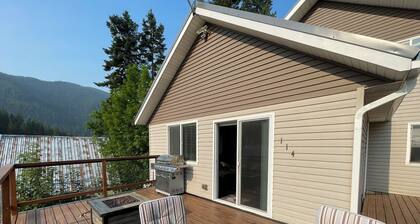 Cozy Getaway in Mullan