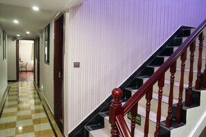 Unclassified image, 2 of 14, button - Hongye Business Hotel (Yichang)