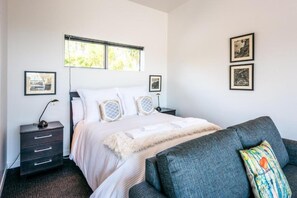 1 室のベッドルーム、アイロン / アイロン台、WiFi、ベッドシーツ
