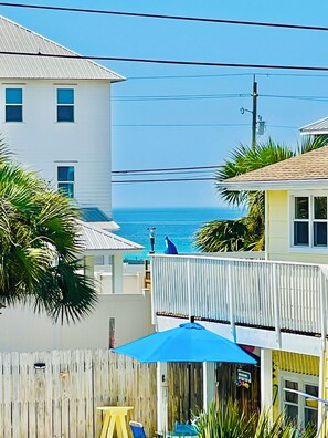Property grounds - Surfside Serenity@Bidawee! 1 Block from Prvt Bch Access and Peek-A-Boo Gulf View (Panama City Beach)