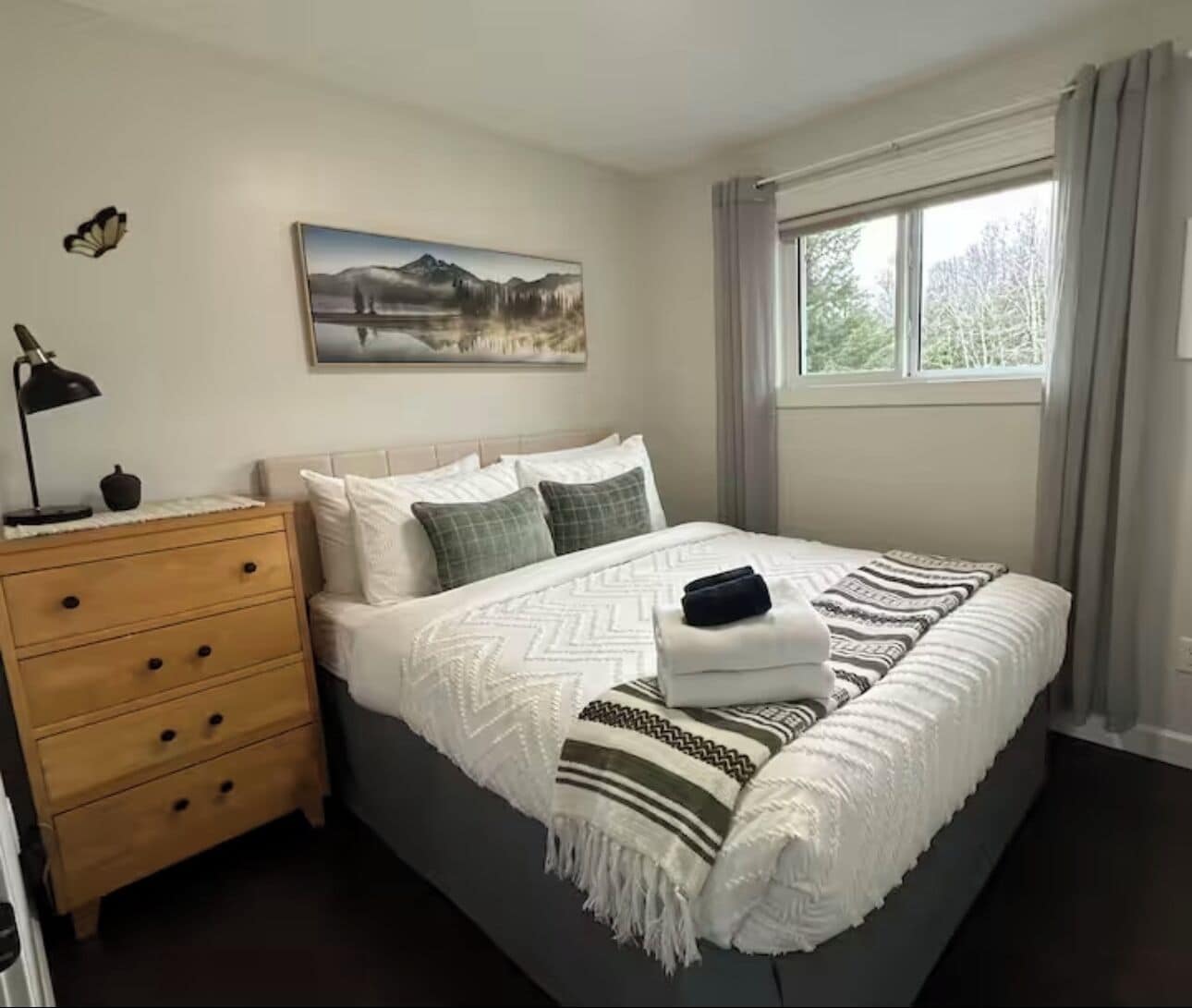 Caribou Lodge ~ Entire private home with hot tub! Reviews, Deals