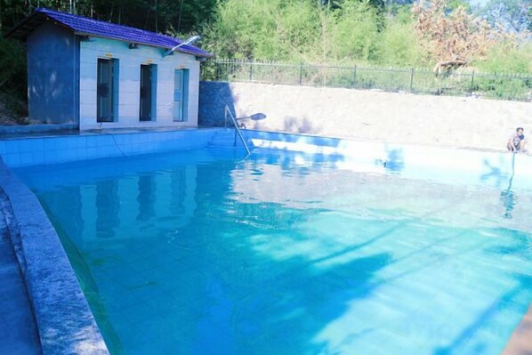 Pool - Yu Shan Hua Ting Holiday Hotel (Pingjiang)