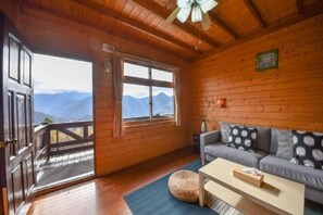 Room - Beverly Hills (Nantou)