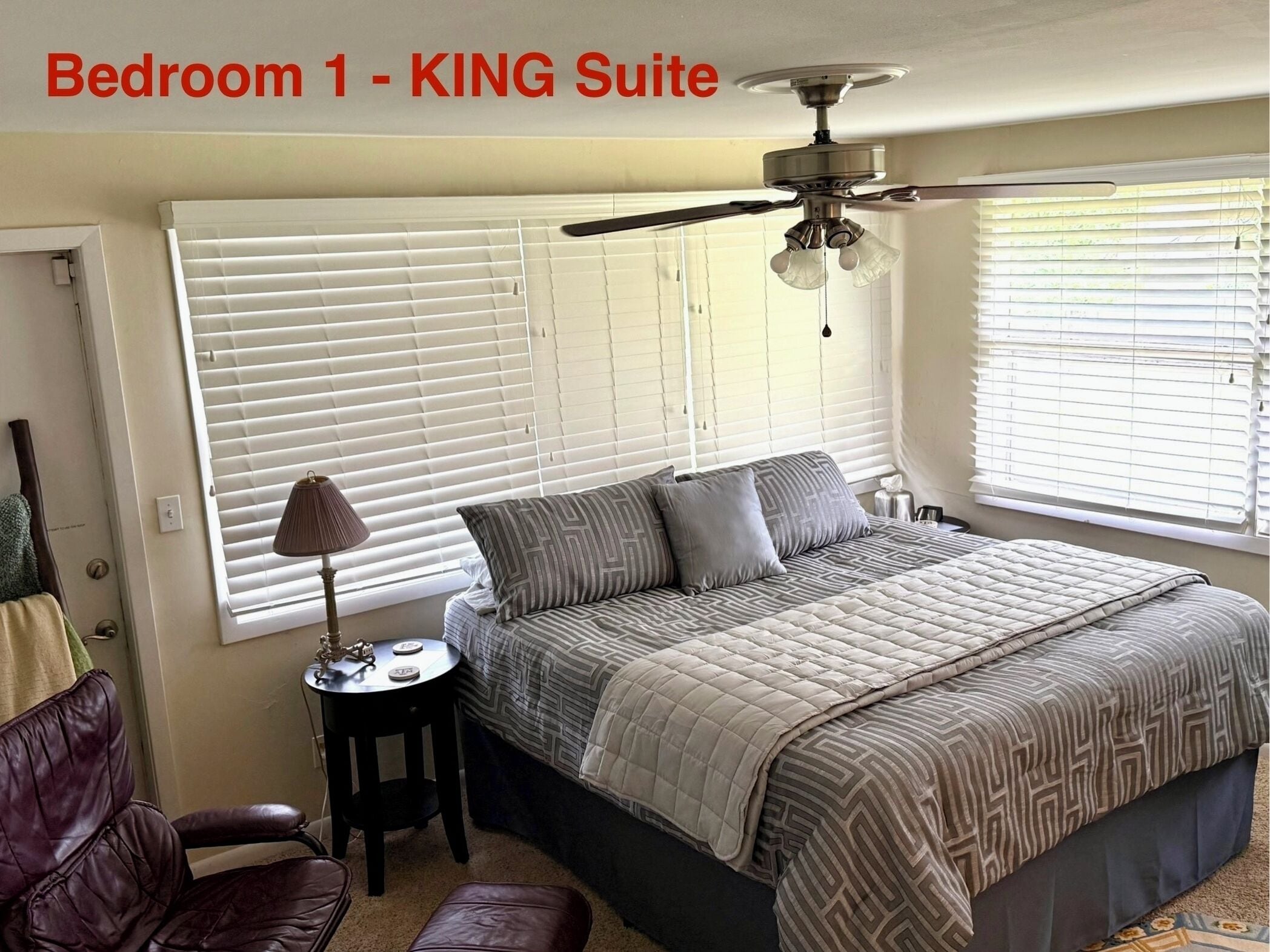 3 habitaciones, tabla de planchar con plancha y wifi gratis 