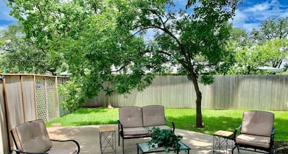 BEST NIGHTS SLEEP NEAR CAMPUS! Upgraded KING & SLEEP NUMBER bed w great parking!