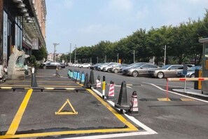 Ubetjent parkering (inkludert)