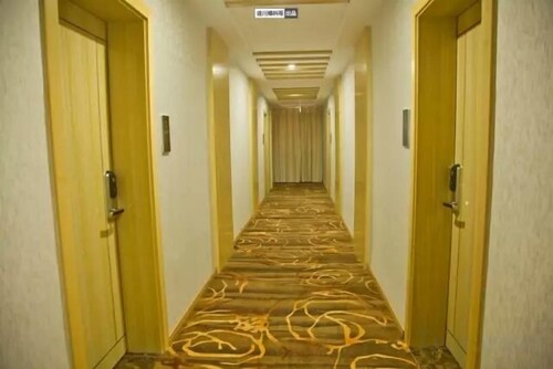 Fuhao Hotel Suichuan