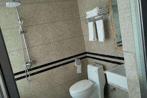 Bathroom - Fuhao Hotel Suichuan (Suichuan)