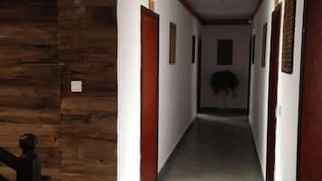 Bahagian dalam